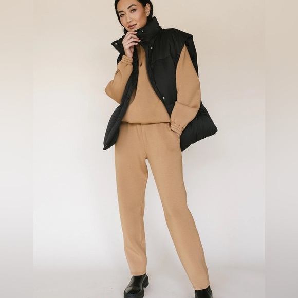 bohme Parker Sweatpants in Camel sold out online like new size small - Picture 1 of 6